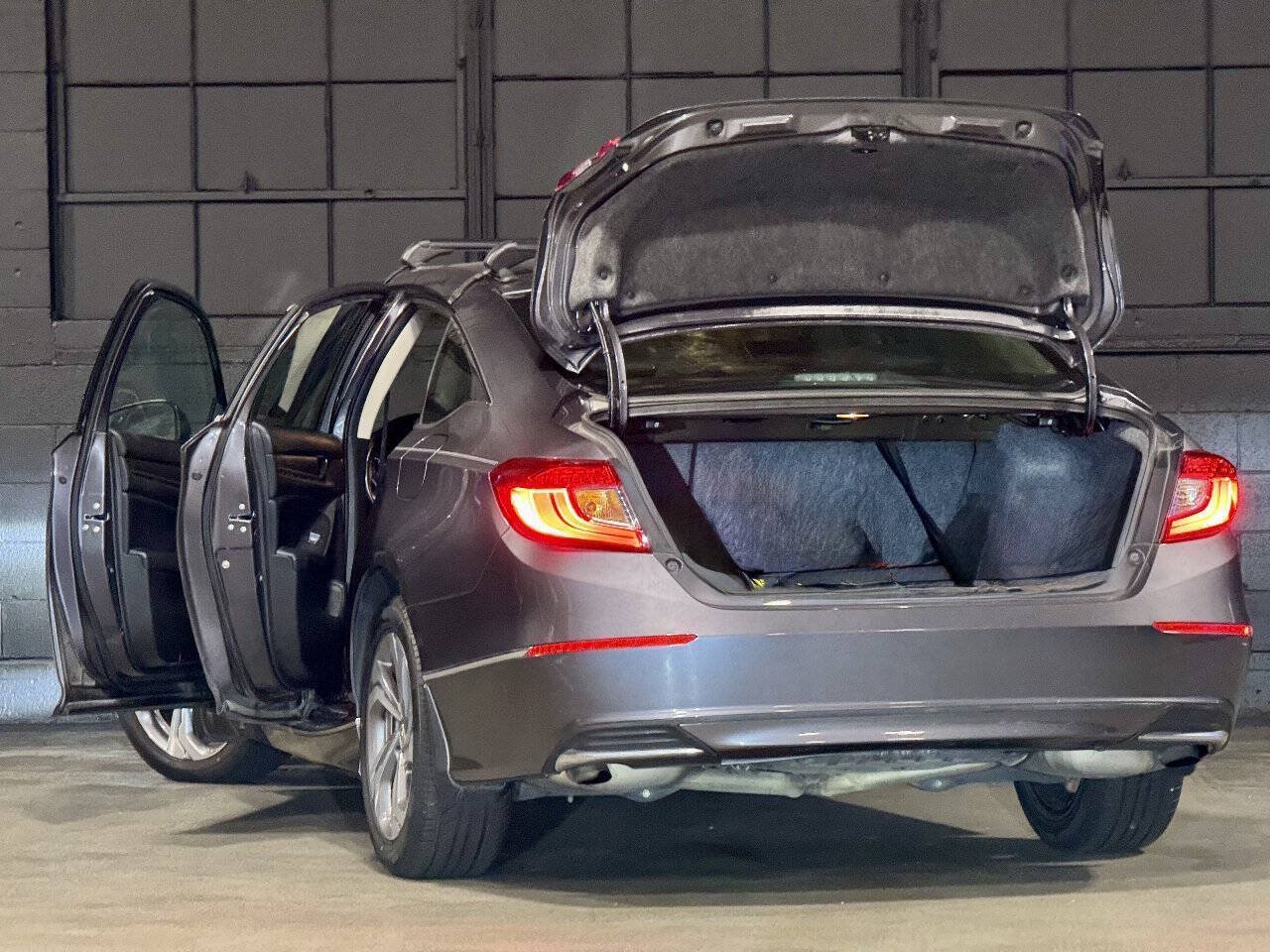 Used 2018 Honda Accord EX-L image 5