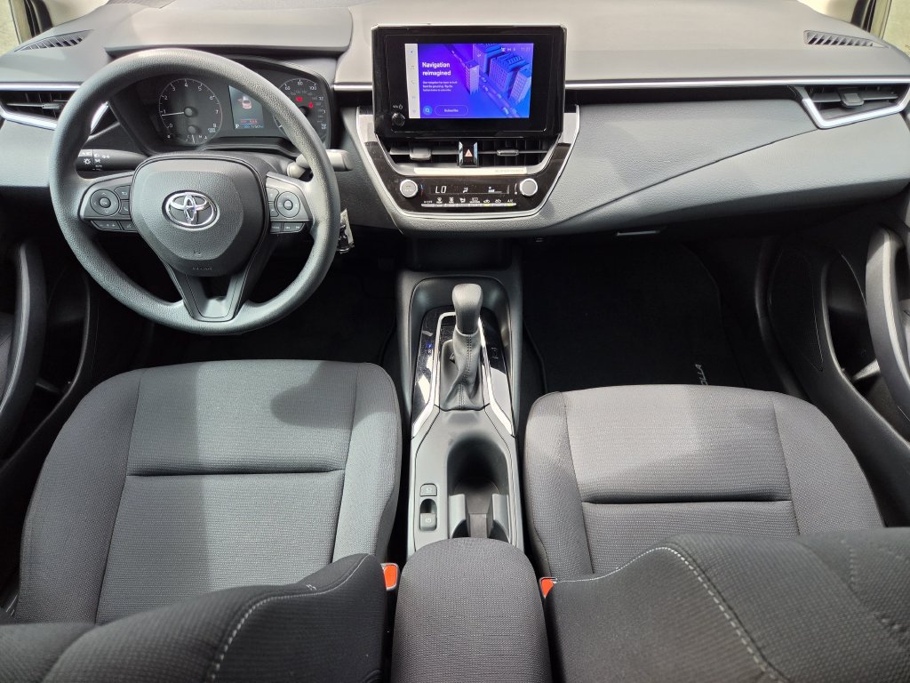Used 2024 Toyota Corolla LE FWD image 13
