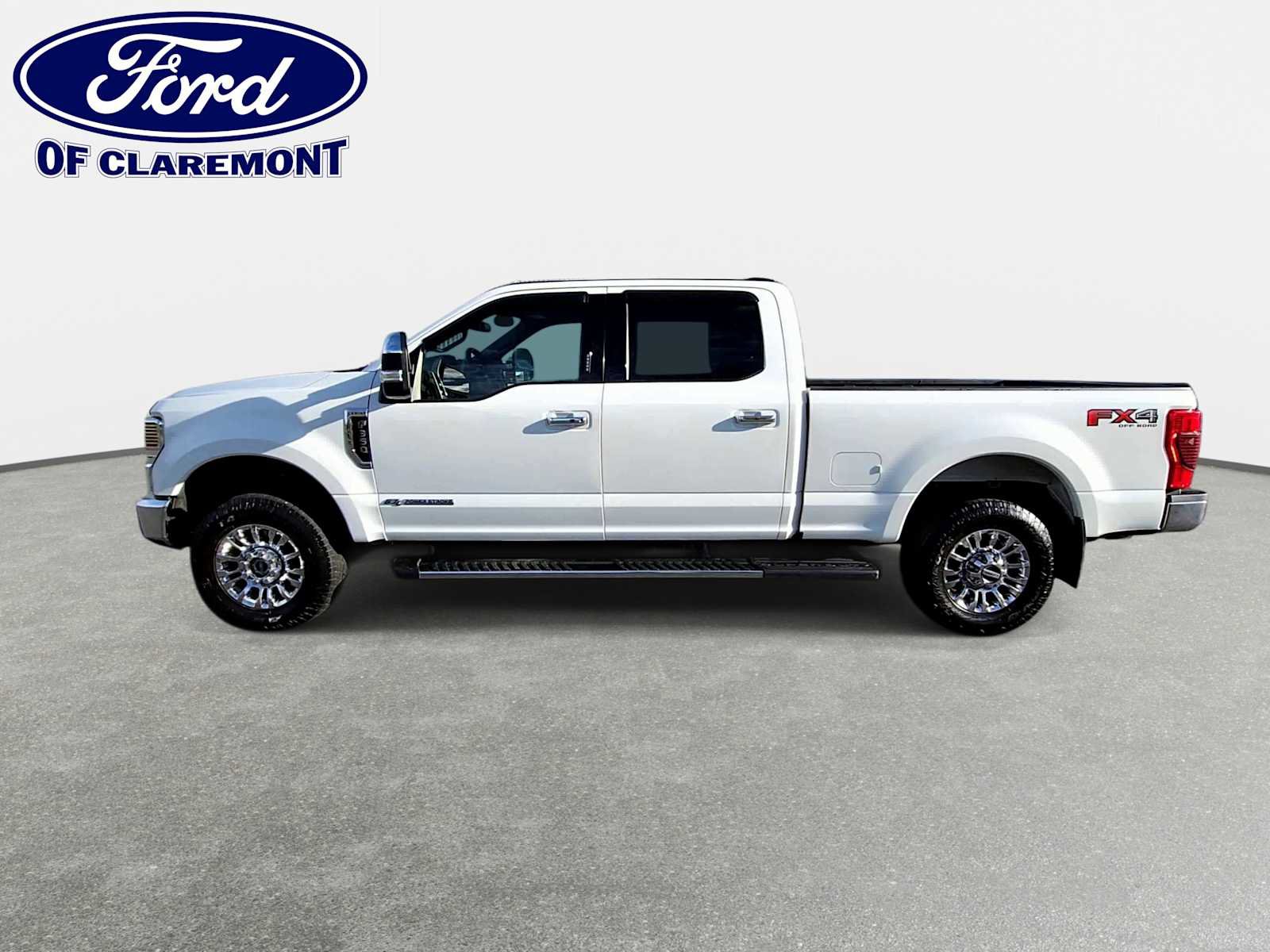 Used 2022 Ford F350 Lariat w/ Lariat Ultimate Package AWD/4WD image 5