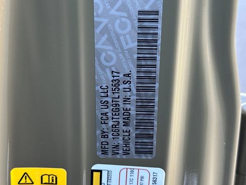 New 2026 Jeep Gladiator Mojave image 34