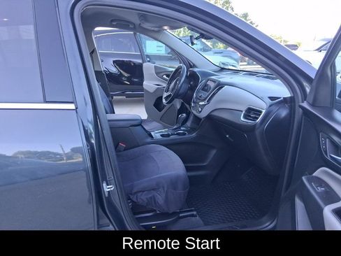 Used 2020 Chevrolet Equinox LT AWD/4WD image 14