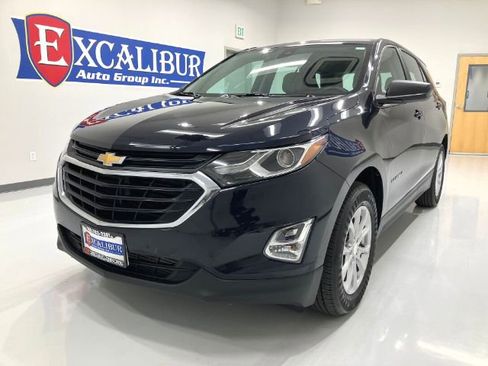 Used 2020 Chevrolet Equinox LS image 6