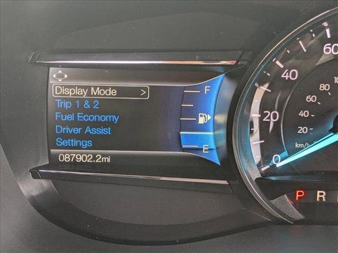 Used 2019 Ford Explorer XLT w/ Equipment Group 201A image 11