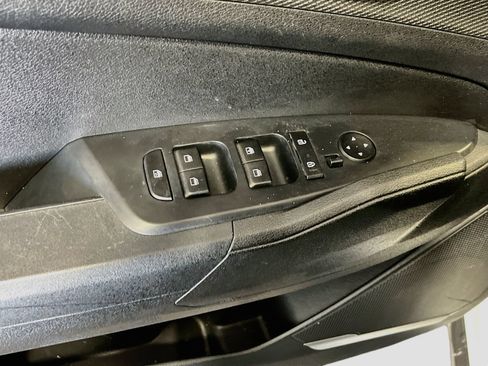 Used 2023 Kia Sportage LX AWD/4WD image 17
