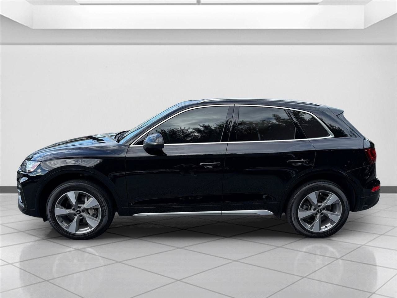 Used 2023 Audi Q5 2.0T Premium w/ Convenience Package AWD/4WD image 10