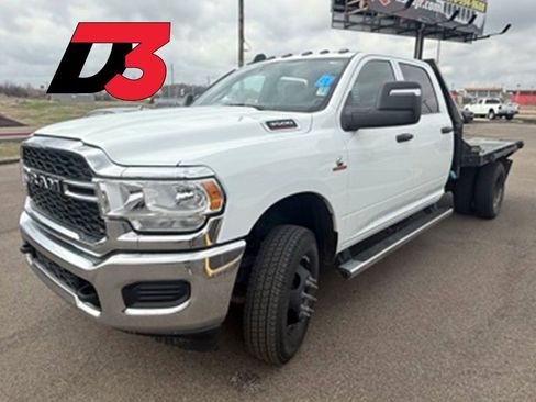 Used 2024 RAM 3500 Tradesman w/ Chrome Appearance Group image 1