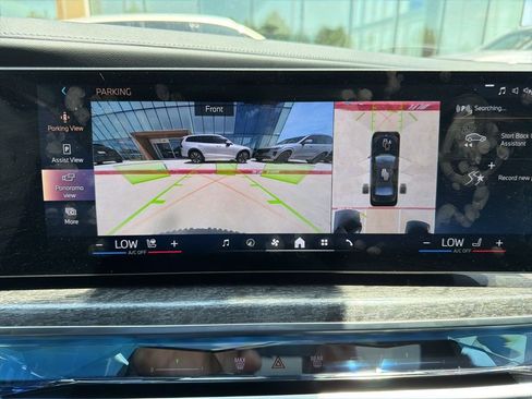Used 2025 BMW 740i RWD image 9