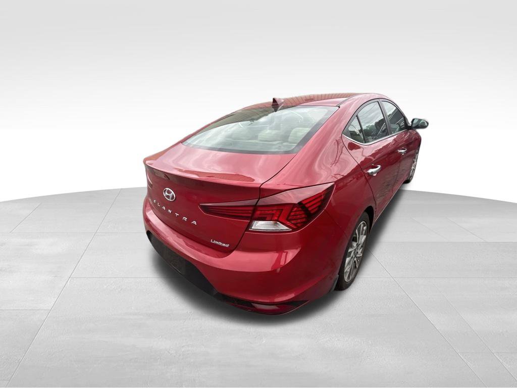 Used 2019 Hyundai Elantra Limited w/ Ultimate Package 02 FWD image 14