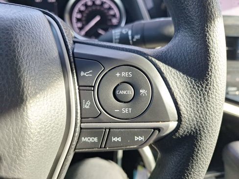 Used 2023 Toyota Camry LE image 20