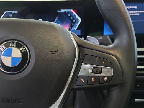Used 2023 BMW 330i Sedan w/ Convenience Package RWD image 21