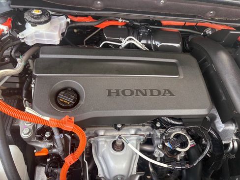 Certified 2025 Honda CR-V Sport Touring image 34