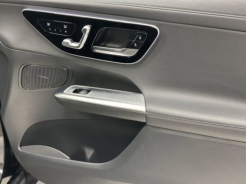 New 2026 Mercedes-Benz GLC 300 image 16