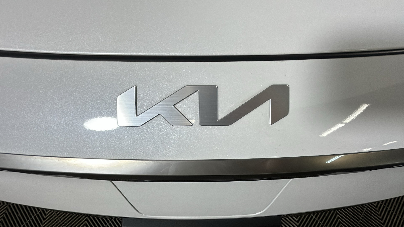 Used 2024 Kia Niro Wave w/ Wave Preserve Package FWD image 10