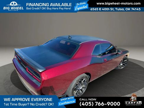 Used 2017 Dodge Challenger R/T w/ Quick Order Package 22P T/A image 7