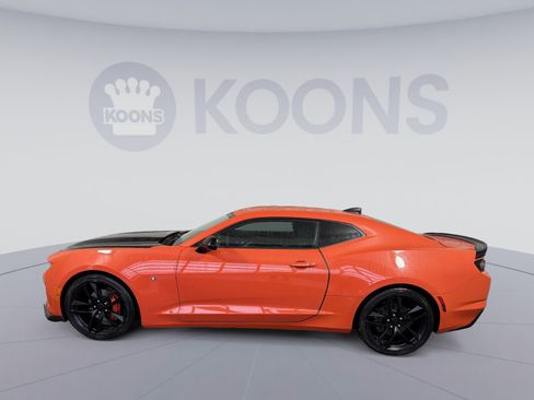 Used 2020 Chevrolet Camaro LT w/ 1LE Track Performance Package image 2