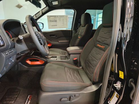 New 2026 Nissan Frontier PRO-4X w/ Pro-4x Convenience Package image 10