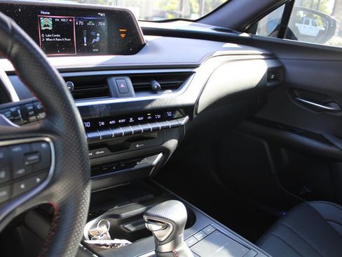 Used 2021 Lexus UX 250h F Sport w/ F Sport Premium Package AWD/4WD image 15