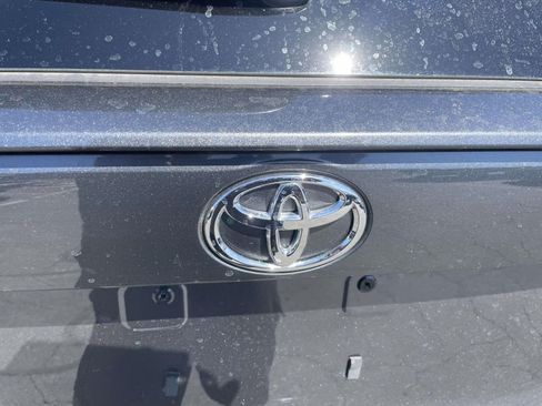 Used 2024 Toyota RAV4 XLE w/ Convenience Package image 19