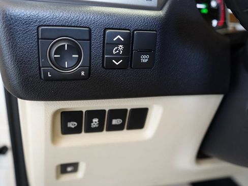 Used 2020 Lexus GX 460 Premium AWD/4WD image 27