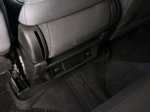 Used 2022 Chevrolet Silverado 1500 Custom w/ Safety Confidence Package image 28