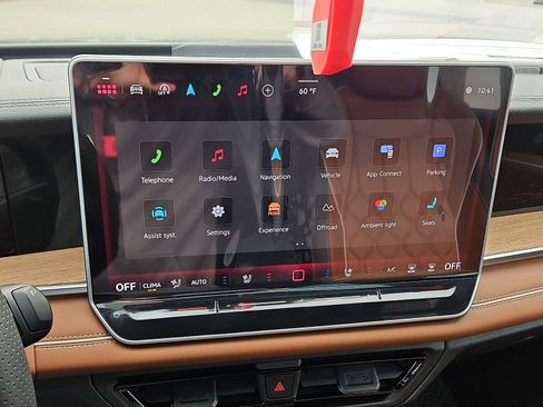 New 2026 Volkswagen Tiguan SEL R-Line image 16