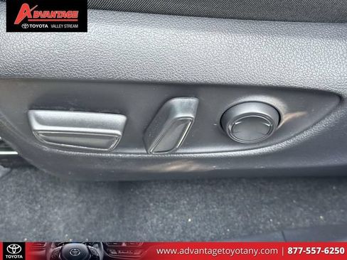 Used 2023 Toyota RAV4 SE w/ Weather & Moonroof Package AWD/4WD image 22