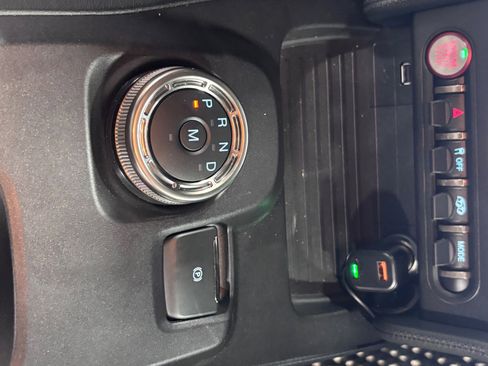 Used 2022 Ford Mustang Shelby GT500 w/ Technology Package image 32