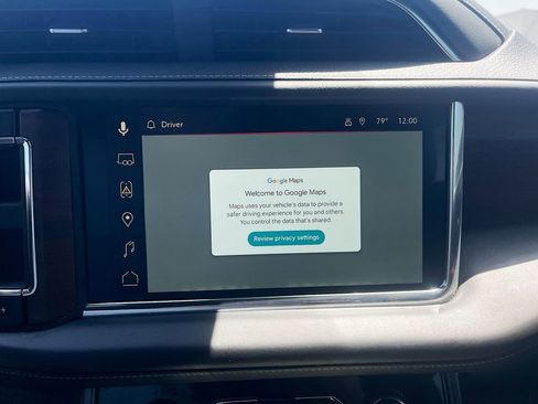 Used 2023 GMC Yukon Denali Ultimate AWD/4WD image 13