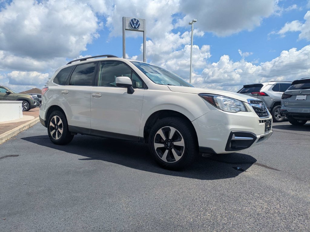 Used 2017 Subaru Forester 2.5i Limited w/ Popular Package #1 AWD/4WD image 3