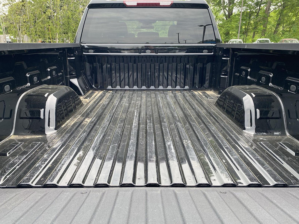 Used 2024 GMC Sierra 1500 Elevation AWD/4WD image 13