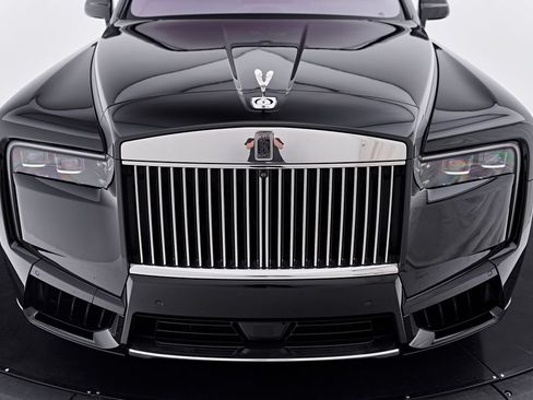 Used 2025 Rolls-Royce Cullinan AWD/4WD image 24