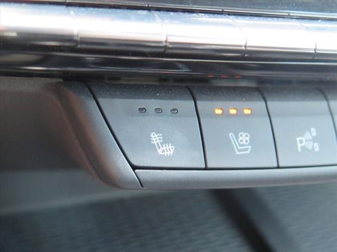 Certified 2025 Cadillac CT5 Premium Luxury RWD image 15
