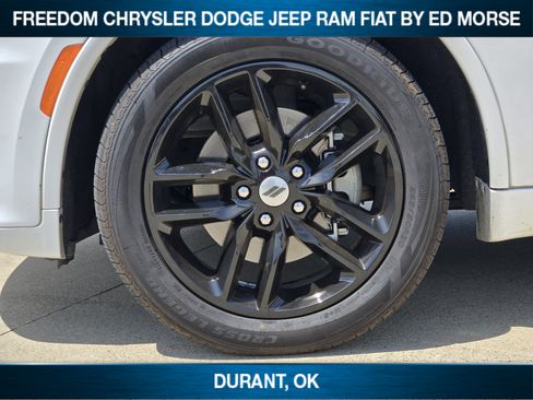 Used 2024 Dodge Durango GT RWD image 7