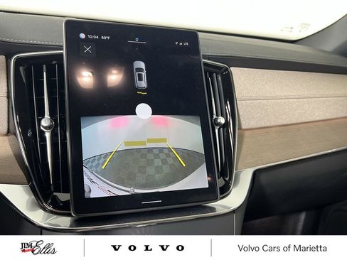 New 2025 Volvo XC90 B5 Core w/ Climate Package image 24