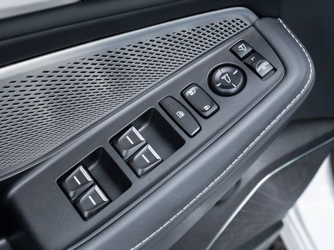Certified 2023 Acura MDX SH-AWD w/ Technology Package image 25