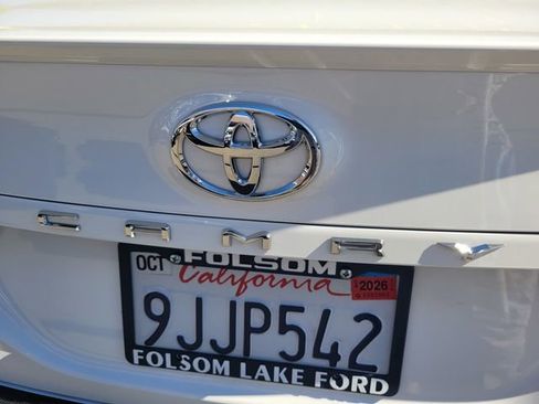 Used 2024 Toyota Camry SE image 7