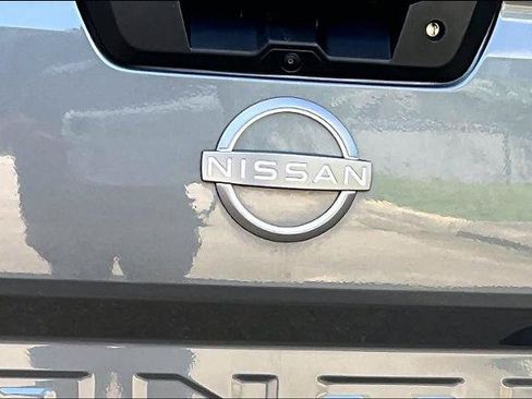 Certified 2023 Nissan Frontier SV w/ SV Convenience Package RWD image 10