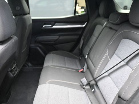 Used 2025 GMC Terrain Elevation image 21