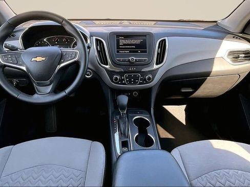 Used 2024 Chevrolet Equinox LT image 7