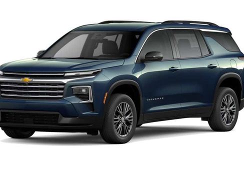 New 2026 Chevrolet Traverse LT image 3