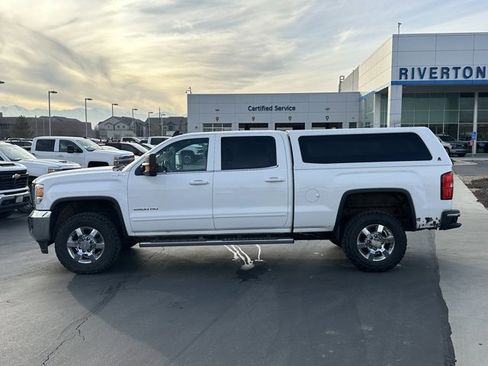 Used 2015 GMC Sierra 2500 SLE image 25