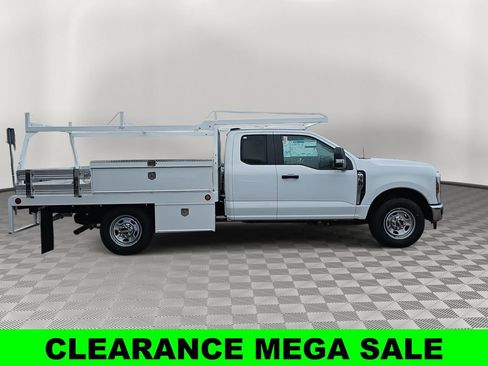 New 2025 Ford F350 XL w/ XL Chrome Package image 2