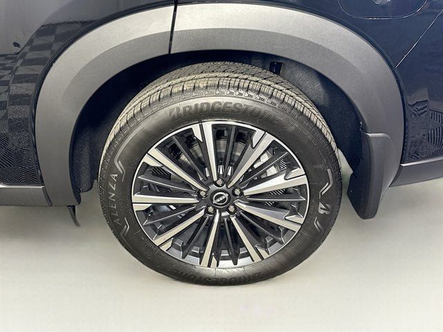 New 2026 Nissan Pathfinder Platinum AWD/4WD image 9