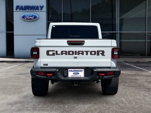 Used 2020 Jeep Gladiator Rubicon AWD/4WD image 5