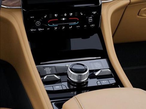 New 2025 Jeep Grand Cherokee L Summit AWD/4WD image 24