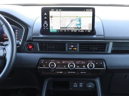 Used 2023 Honda Pilot Elite image 19
