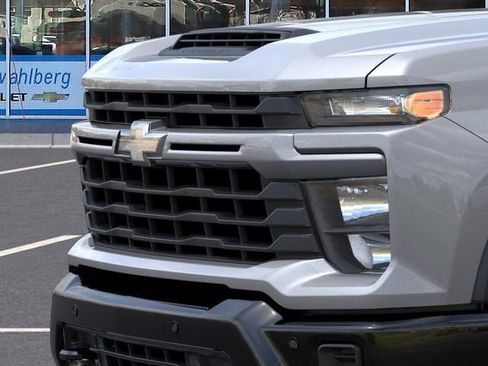 New 2026 Chevrolet Silverado 2500 Custom w/ Custom Value Package AWD/4WD image 13