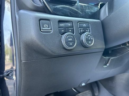 Used 2023 Chevrolet Silverado 1500 RST w/ Convenience Package II AWD/4WD image 14