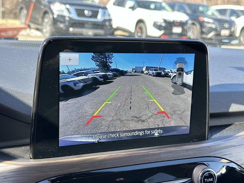 Used 2020 Ford Escape Titanium image 13