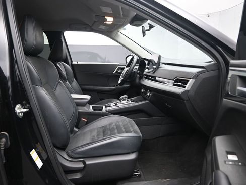 Used 2024 Mitsubishi Outlander SE image 31